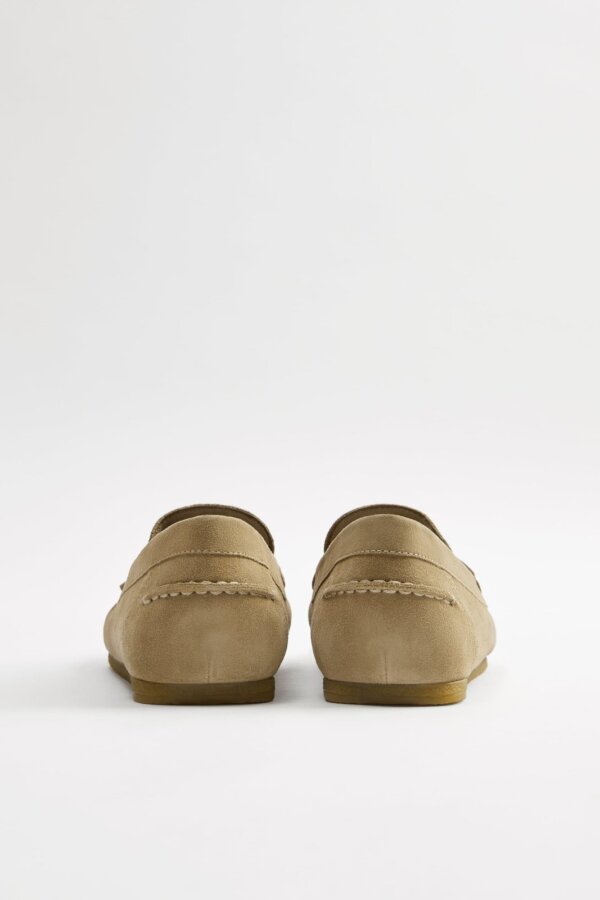 Mocassins Beige avec Nœud – Image 4